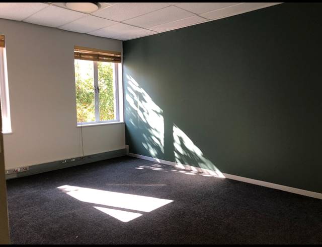 565M² OFFICE TO LET IN WIERDA VALLEY